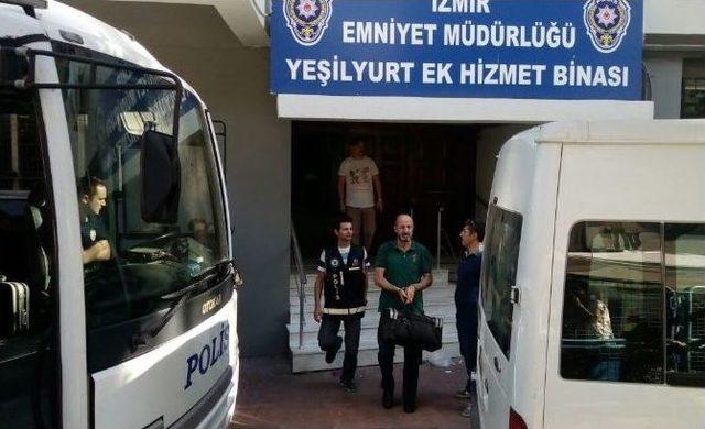 İzmir’de 44 Fetö Şüphelisi Adliyeye Sevk Edildi