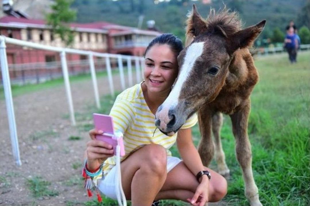 &Uuml;nl&uuml; Seyyahlar &Uuml;nye&rsquo;de