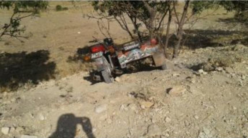 Sepetli Motosiklet Takla Attı