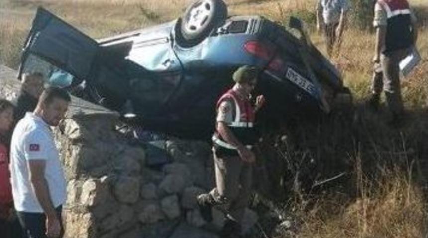 Karab&uuml;k&rsquo;te Trafik Kazası: 1 &Ouml;l&uuml;, 4 Yaralı