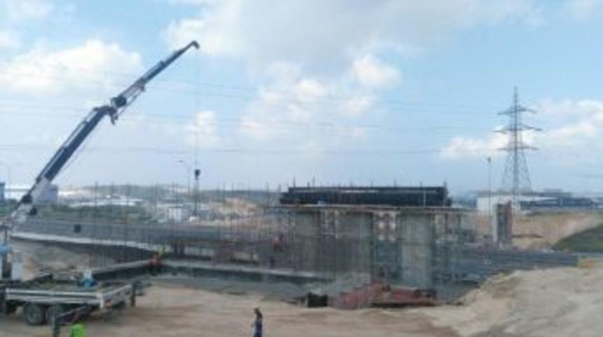 &Ccedil;ayırova Osb Kavşağı Trafiği Rahatlatacak