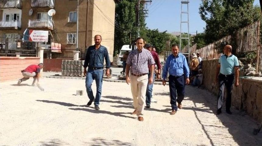 Bitlis Belediyesi&rsquo;nden Yol Yapım &Ccedil;alışması