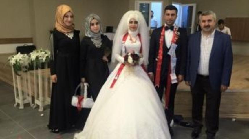 Başkan Baran, Yeni &Ccedil;iftlerin Mutluluklarına Ortak Oldu