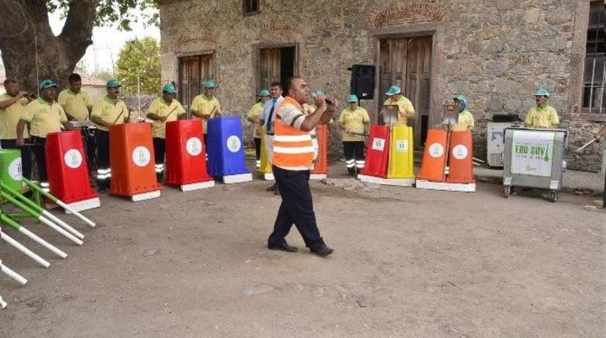 Eko Şov Ritim Grubu Bademli&rsquo;de Sahne Aldı