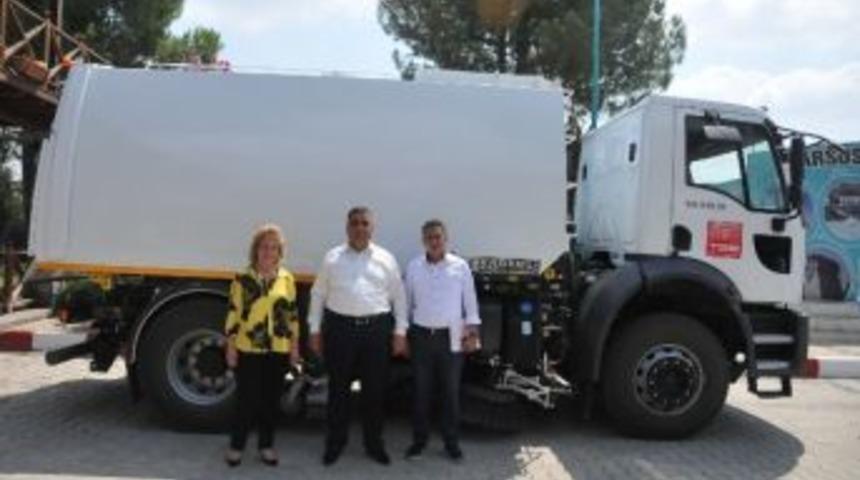 Tarsus&rsquo;a Vakumlu S&uuml;p&uuml;rme Aracı