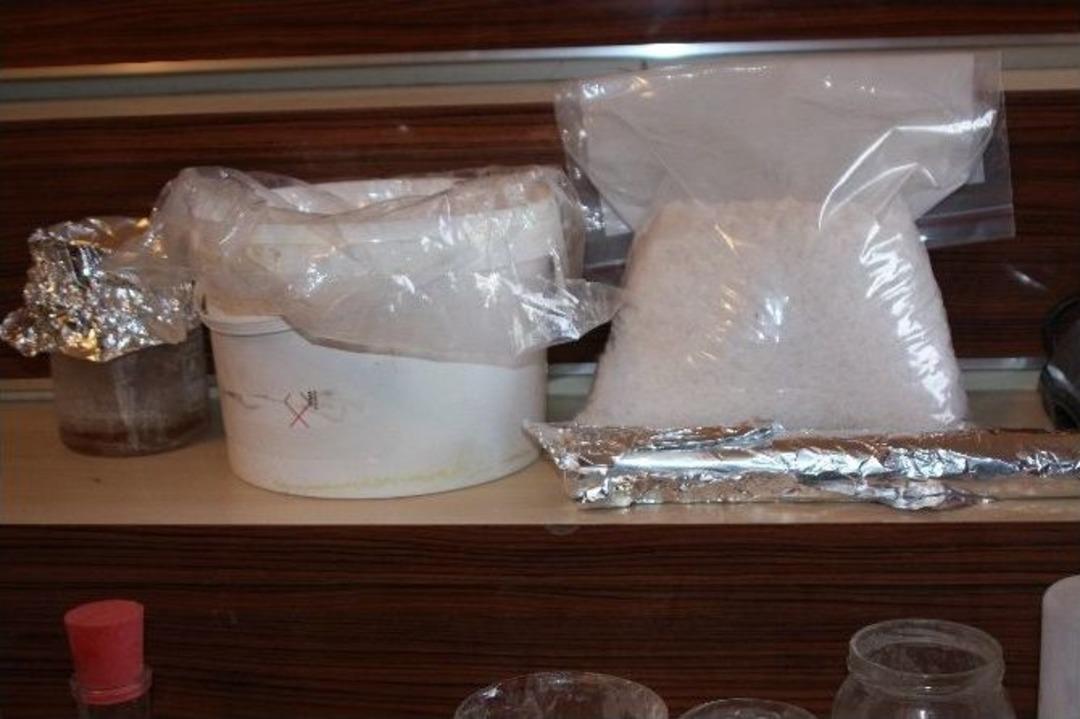 Ayakkabı İmalathanesine Uyuşturucu Operasyonu: 4 Tutuklama