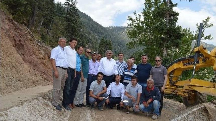 Toros Zirvelerinde Asfalt Sevinci