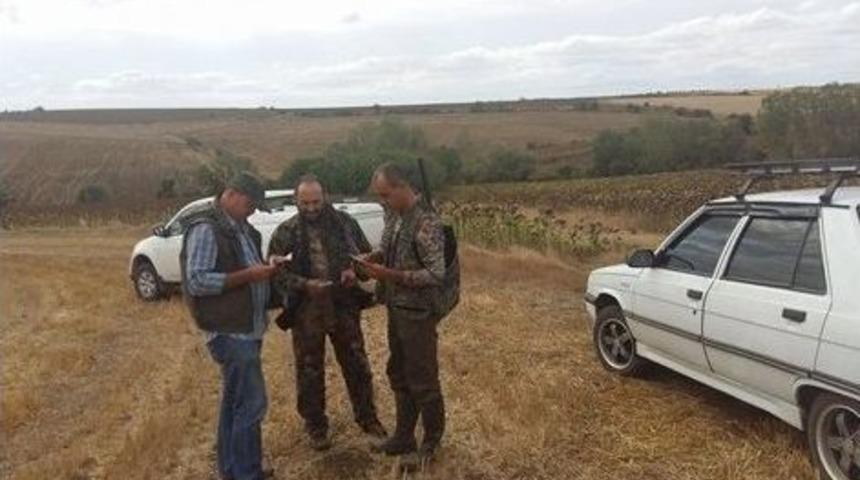 Usullere Aykırı Avcılık Yapan 6 Kişi Hakkında İdari İşlem Yapıldı