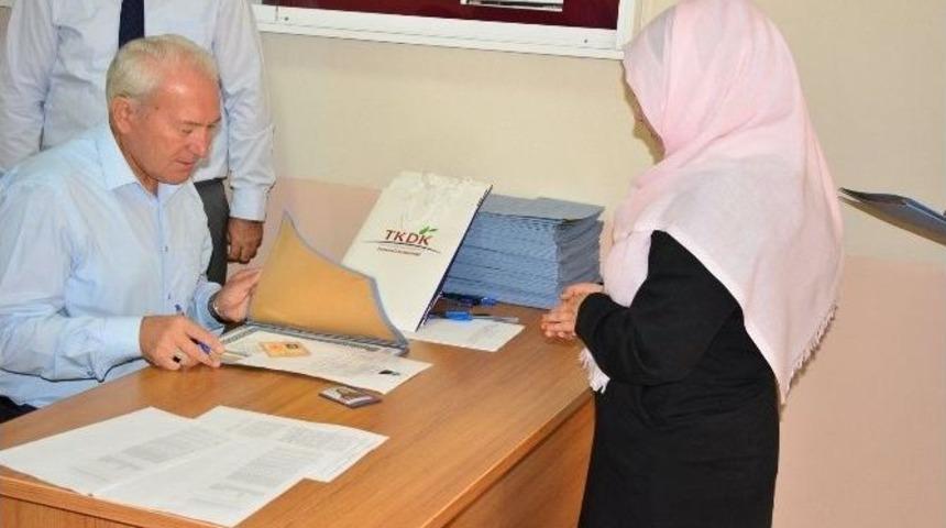 Lapseki Myo&rsquo;da &Ouml;ğrenci Kayıtları Başladı