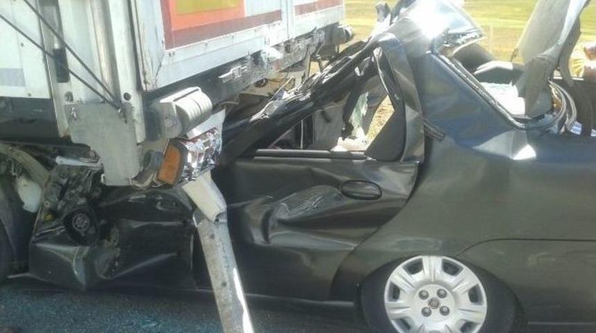 Erzincan&rsquo;da Trafik Kazası: 4 &Ouml;l&uuml;