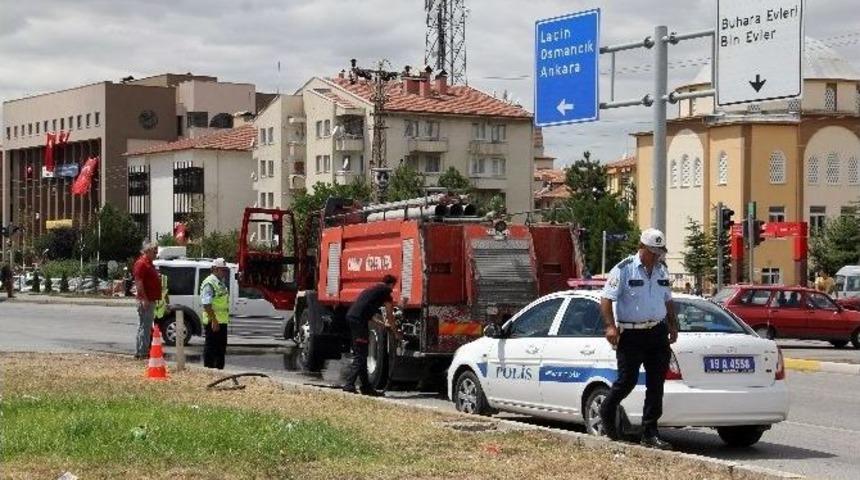 Sulama Aracının &Ccedil;arptığı Yaşlı Kadın Hayatını Kaybetti