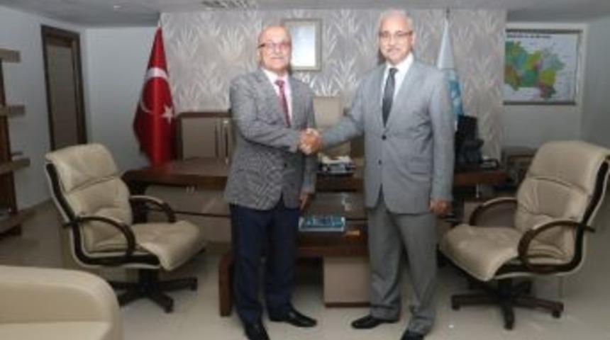 Vali G&uuml;ven&ccedil;er&rsquo;den Ko&ccedil;&rsquo;a İade-i Ziyaret