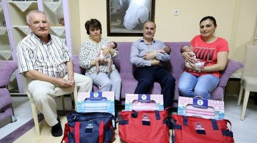 Pamukkale Belediyesi 8 Bin 200 Aileye Evlilik Seti