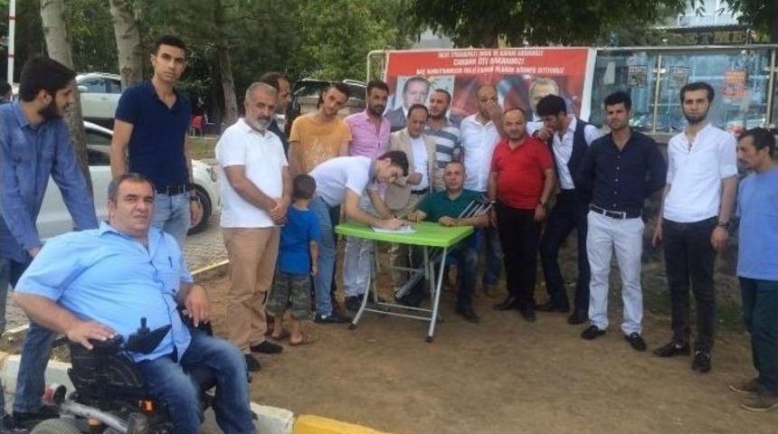 Fet&ouml; Mağduru &Ccedil;ağlayan İ&ccedil;in İmza Kampanyası