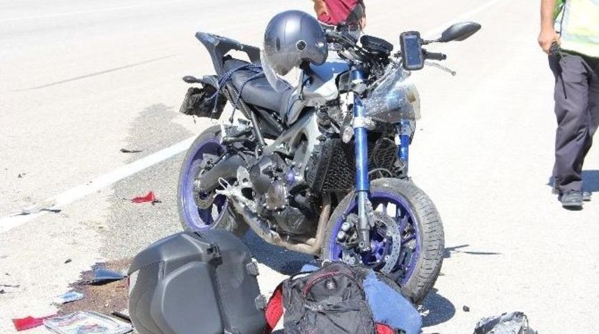 Motosikletli Minib&uuml;se &Ccedil;arptı