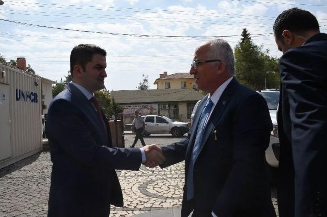 Şanlıurfa Valisi G&uuml;ng&ouml;r Azim Tuna İl&ccedil;eleri Ziyaret Etti