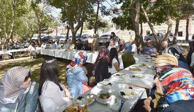 Ahlat-isder’den Kaynaşma Programı