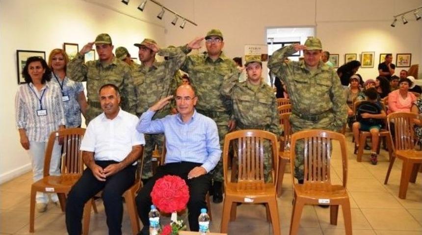 4 Ay &Ouml;nce 1 G&uuml;nl&uuml;k Vatani G&ouml;revini Yapan Engelliler Teskerelerine Kavuştu