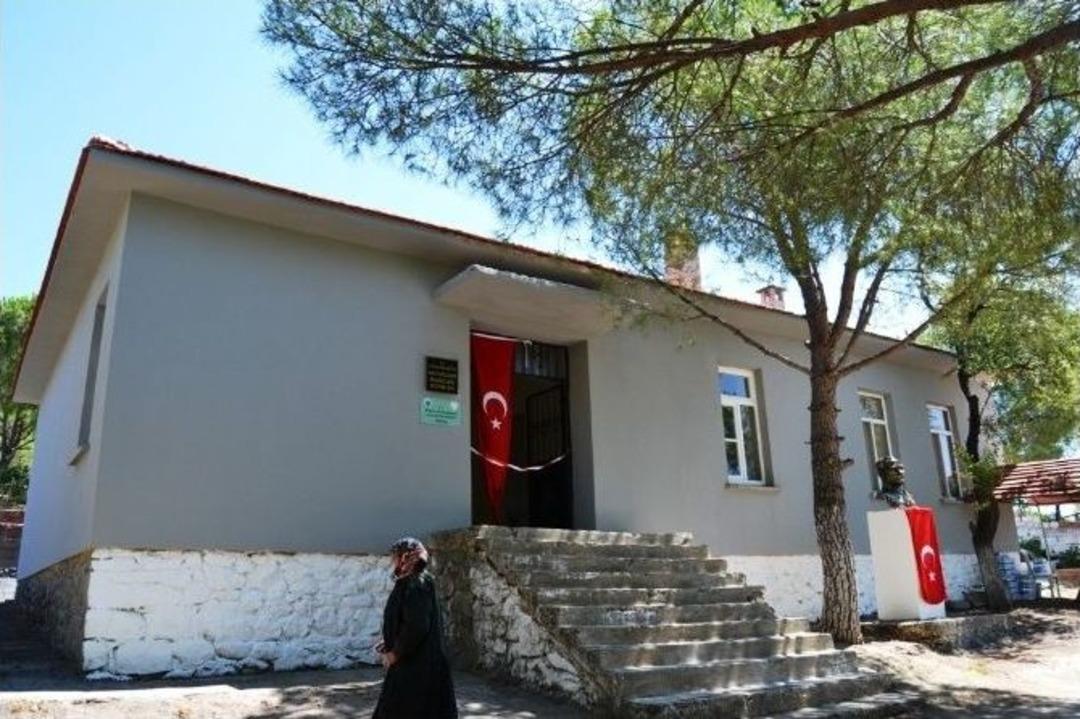 İmece İle Restore Edilen Hacıveliler Kırsal Mahallesi Eğitim Evi T&ouml;renle A&ccedil;ıldı