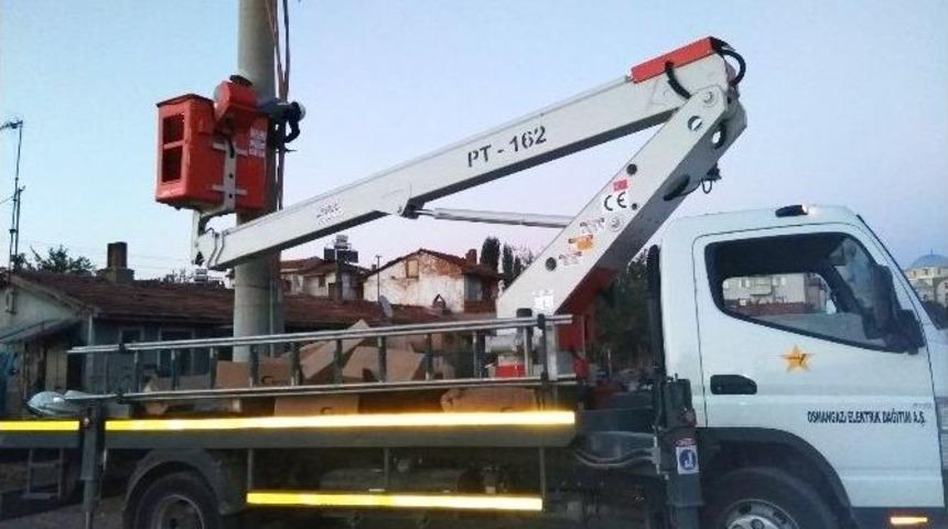 Patlayan Kablolar Hisarcık İl&ccedil;esini 6 Saat Elektriksiz Bıraktı