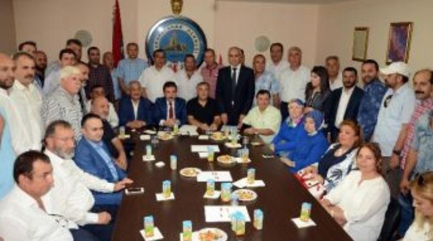 Ahid&rsquo;in Yeni Genel Başkanı Hilmi Yaman Oldu