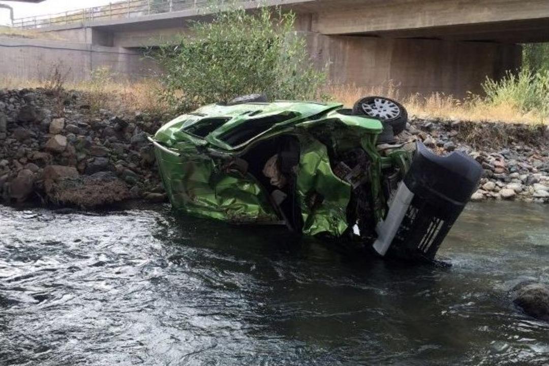 G&uuml;m&uuml;şhane&rsquo;de Trafik Kazası: 1 &Ouml;l&uuml;