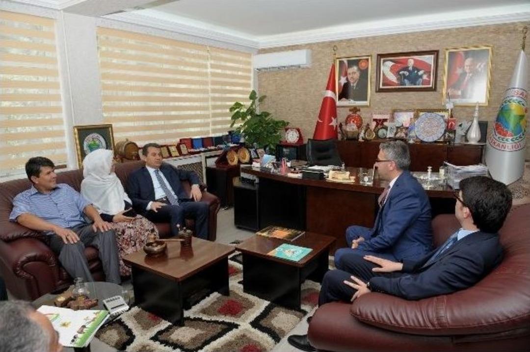 Vali &Ccedil;elik, Sarıcakaya Ve Mihalgazi İl&ccedil;elerini Ziyaret Etti