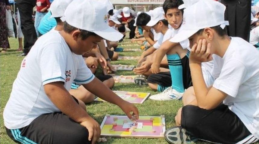 &Ccedil;ocuklar Geleneksel Oyunlarla Eğlenceye Doydu