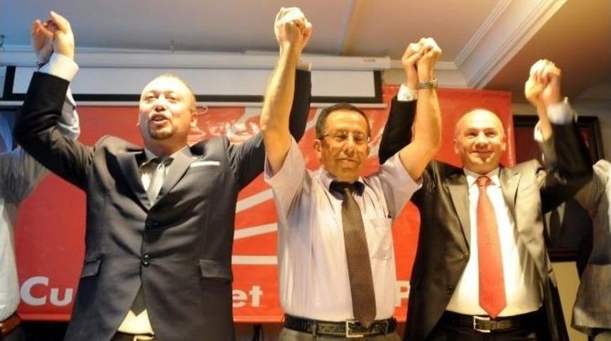 Uşak&rsquo;ta Eski Belediye Başkanı Ve Eşi G&ouml;zaltında