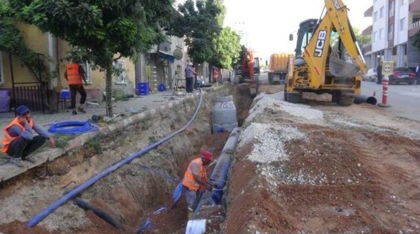 Bir Ayda 3 Bin Metre Boru D&ouml;şendi