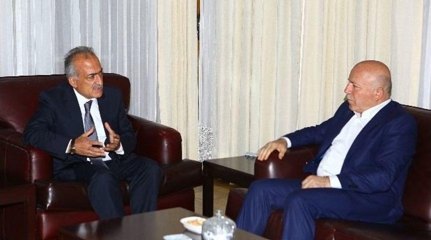 Başkan Sekmen&rsquo;den, &Ccedil;omaklı&rsquo;ya Hayırlı Olsun Ziyareti