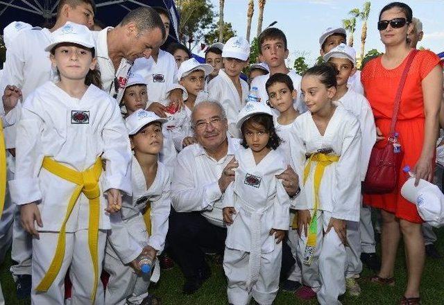 Akıllı Bisiklet Mersin Sahilinde