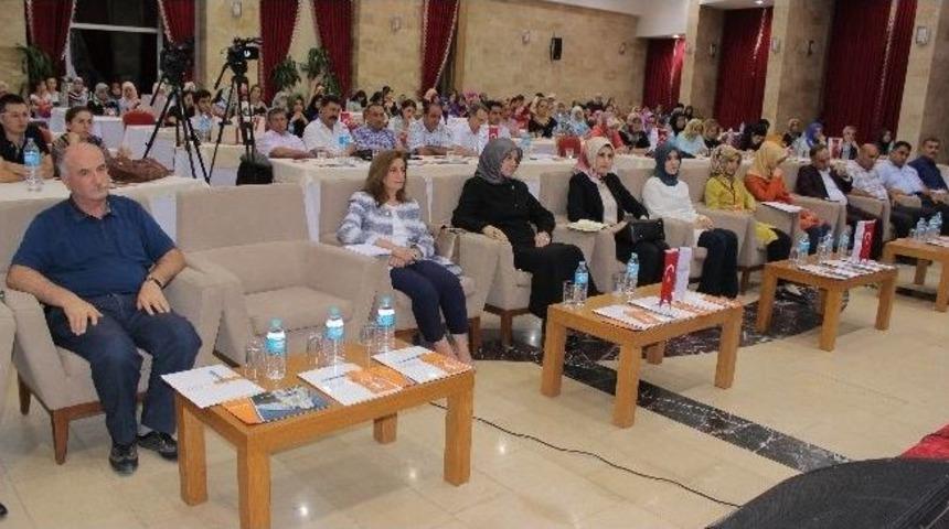 Elazığ&rsquo;da &lsquo;darbe Girişimi&rsquo; Ulusal Ve Uluslararası Boyutuyla Konuşuldu