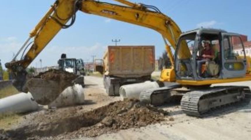 Su Ve Kanalizasyon Hatları Yenileniyor