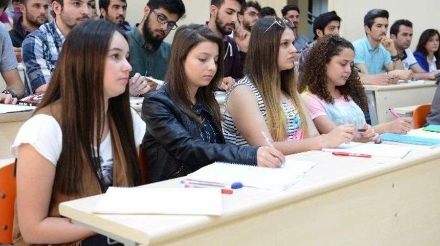 Bartın Üniversitesi Öğrenci Memnuniyetinde Üst Sıralarda