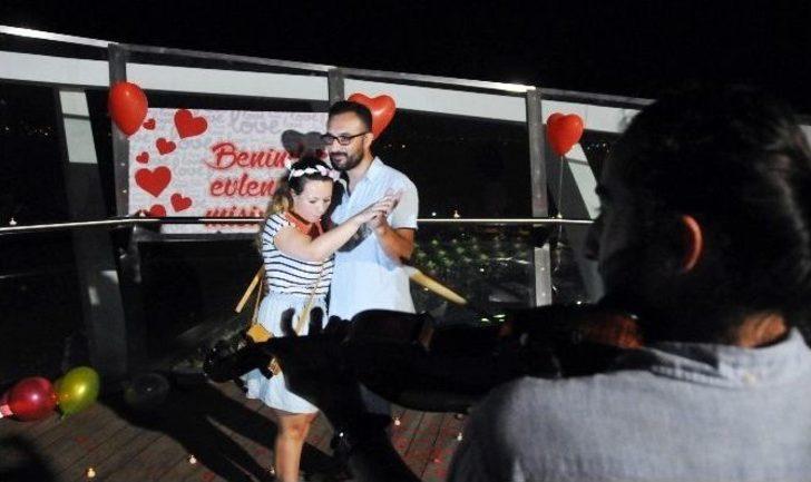 Expo 2016’da 101 Metrede Evlenme Teklifi G3