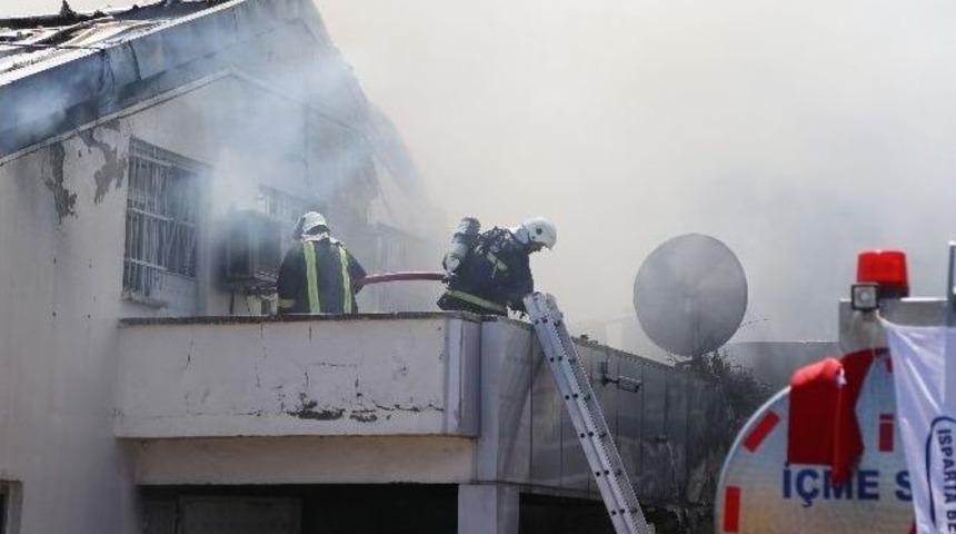 Plastik Kasa Fabrikasında Yangın