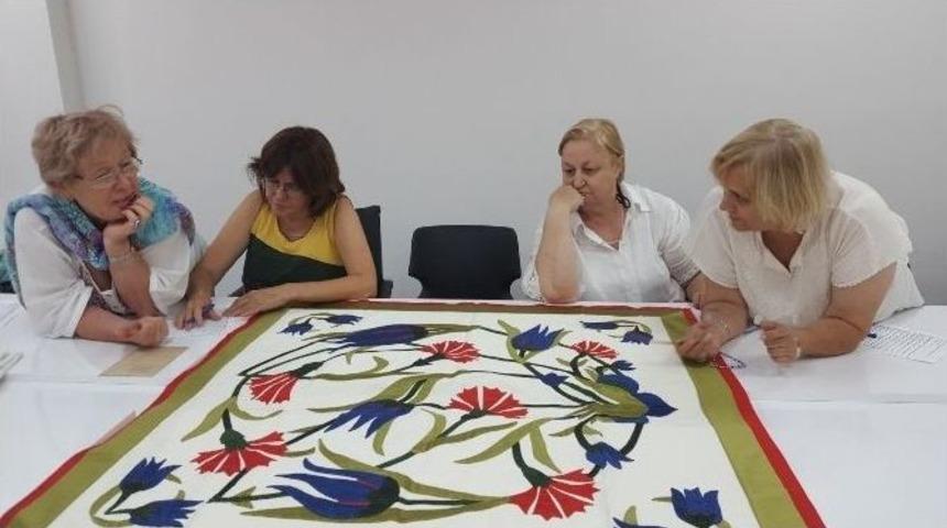 Karesi&rsquo;de Geleneksel Sanatlar Yarıştı