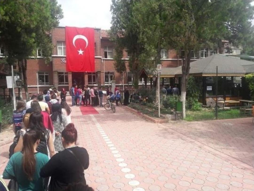 Tokat’ta Kpss Kuyruğu