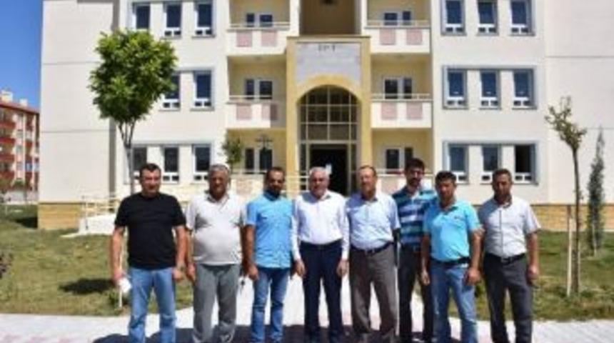 Eskil İlçesinde Toki Anahtar Teslimine Başladı