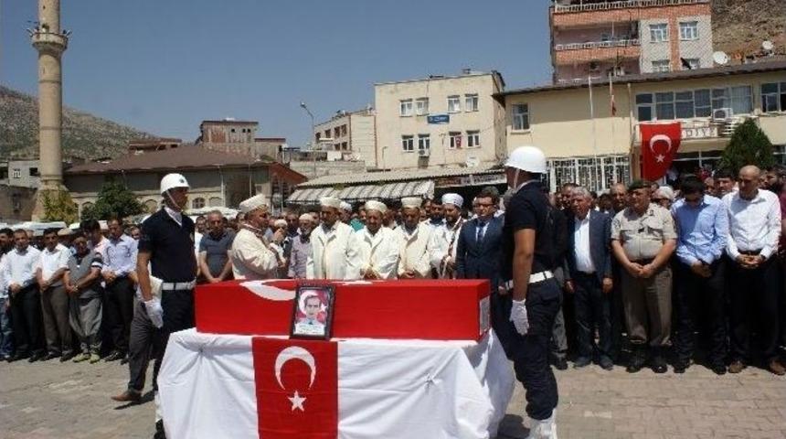Diyarbakırlı Şehit Polis Son Yolculuğuna Uğurlandı