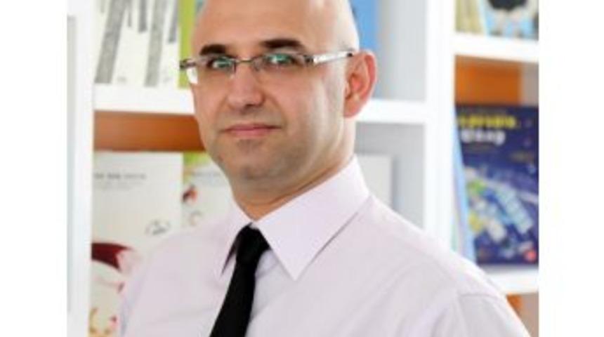 İletişim Uzmanı Sanlav: &ldquo;sosyal Medya, Darbeye Karşı Direnişte Başrol Oynadı&rdquo;