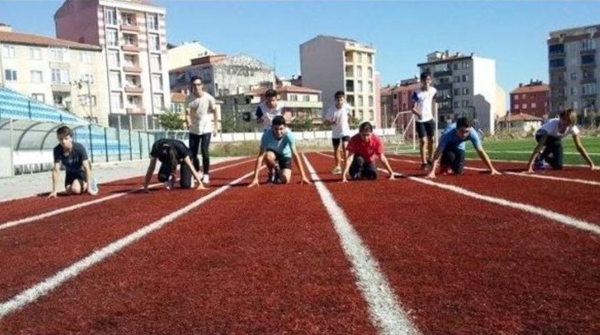 Geleceğin Atletleri &Ccedil;alışmalara Devam Ediyor