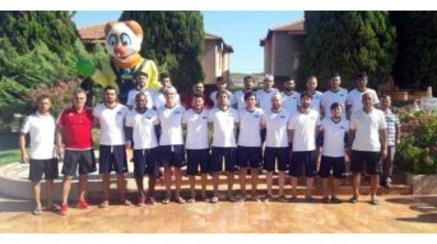 Salihli Koca&ccedil;eşmespor Topbaşı Yaptı