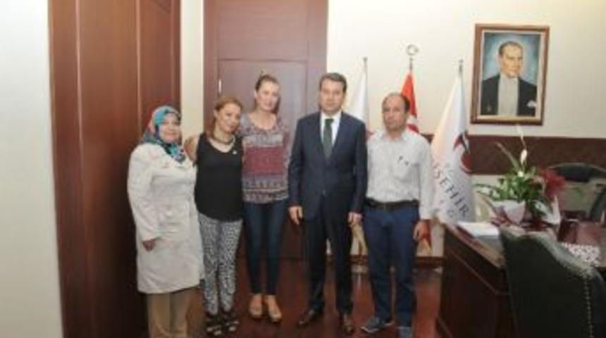 Otizmli &Ccedil;ocuklar Farkındalık Derneği, Vali &Ccedil;elik&rsquo;i Ziyaret Etti
