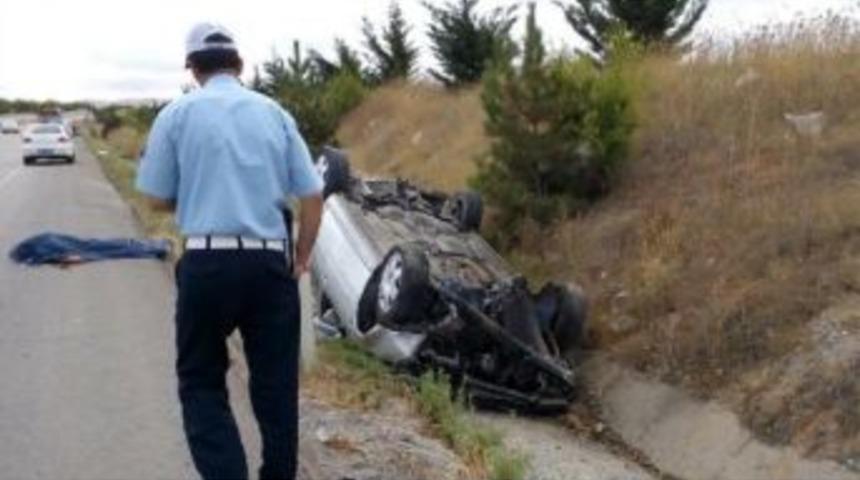Kırıkkale&rsquo;de Trafik Kazası: 1 &Ouml;l&uuml;, 4 Yaralı