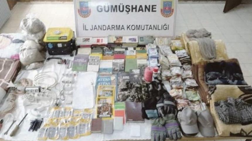 G&uuml;m&uuml;şhane&rsquo;de Ter&ouml;ristlere Ait Depo İmha Edildi