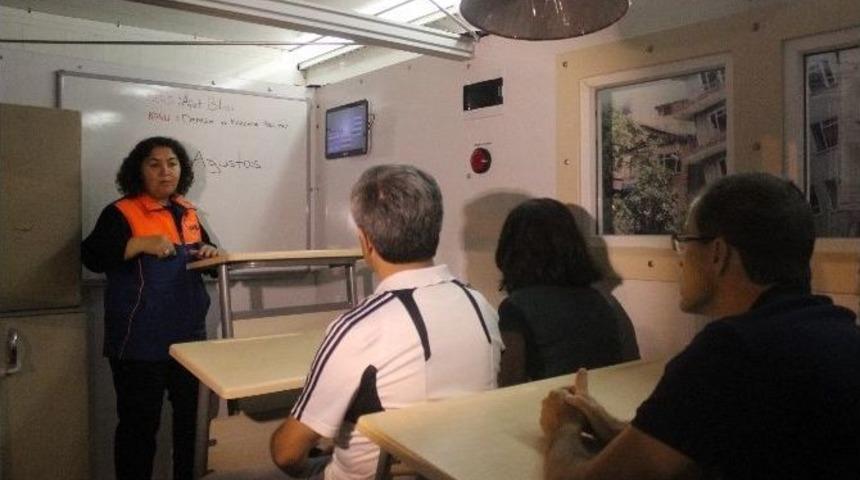 17 Ağustos&rsquo;u Bu Kez Sim&uuml;lasyon Tırında Yaşadılar