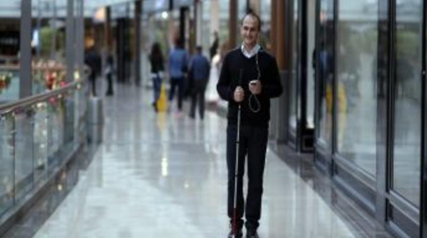 Turkcell&rsquo;den G&ouml;rme Engellilere &rsquo;yol Arkadaşım Avm&rsquo; Desteği