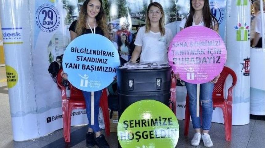 Tepebaşı&rsquo;ndan Yeni &Uuml;niversite &Ouml;ğrencilerine Kenti Tanıma Kılavuzu